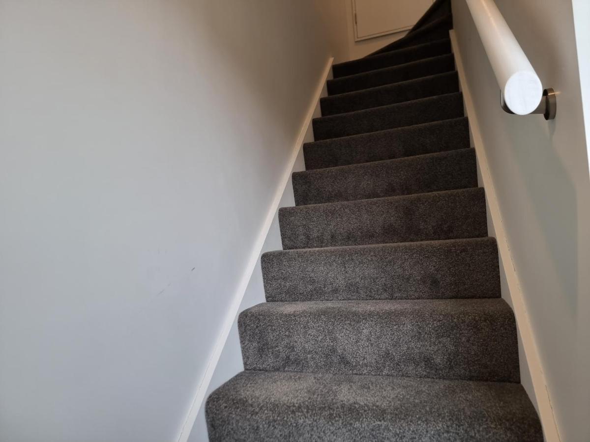 Addington Townhouse With Carpark 8Mins Walk To Hagley Park South Villa Christchurch Exterior photo